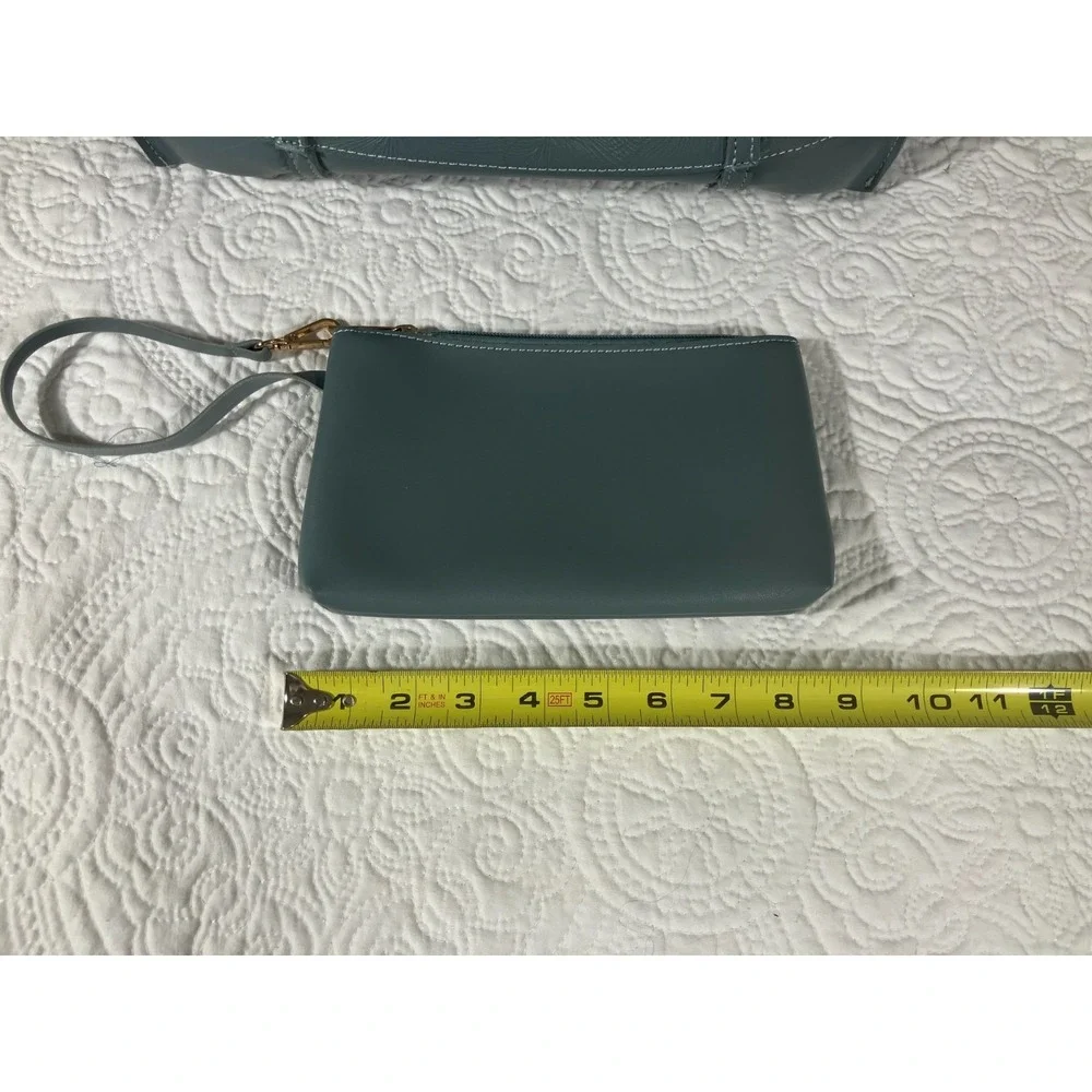Mellow World  Vegan Leather Shoulder Purse Tote Bag w/Wristlet Women's Gray Chic